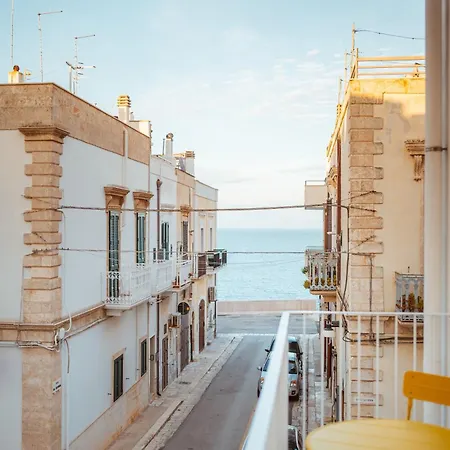La Casa Di Vittoria Sea View - Housea *